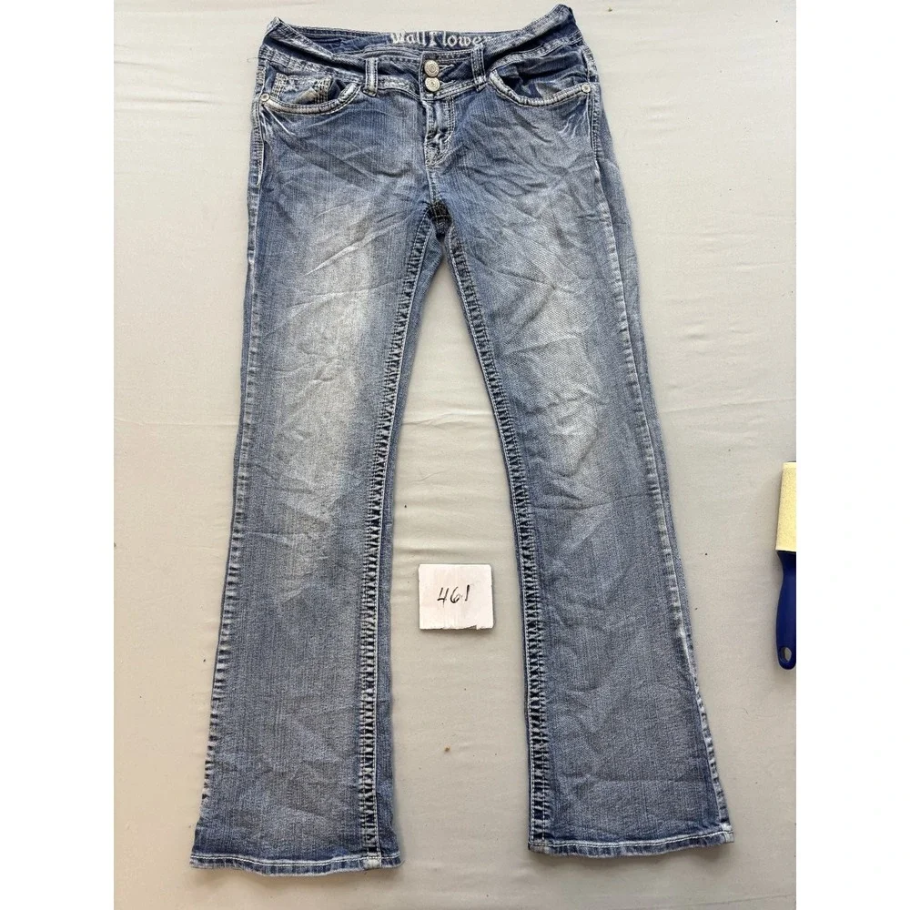 WallFlower Womens Bootcut Jeans Light Wash Embroidered Flap Pockets Stretch 11